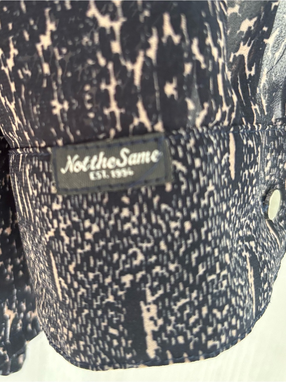 Women’s Navy Sheer Patterned Button-Front Blouse - Picture 3 of 5